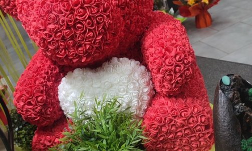 Maxi ours rose de mousse  95 cm