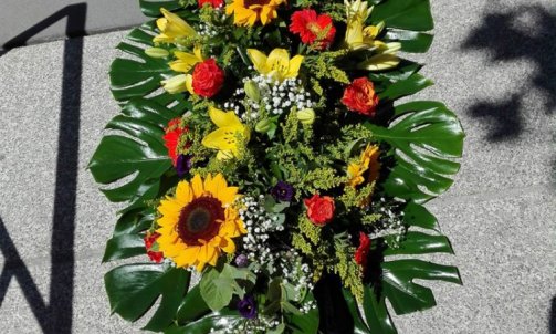 Composition florale pour deuil à Sallanches 